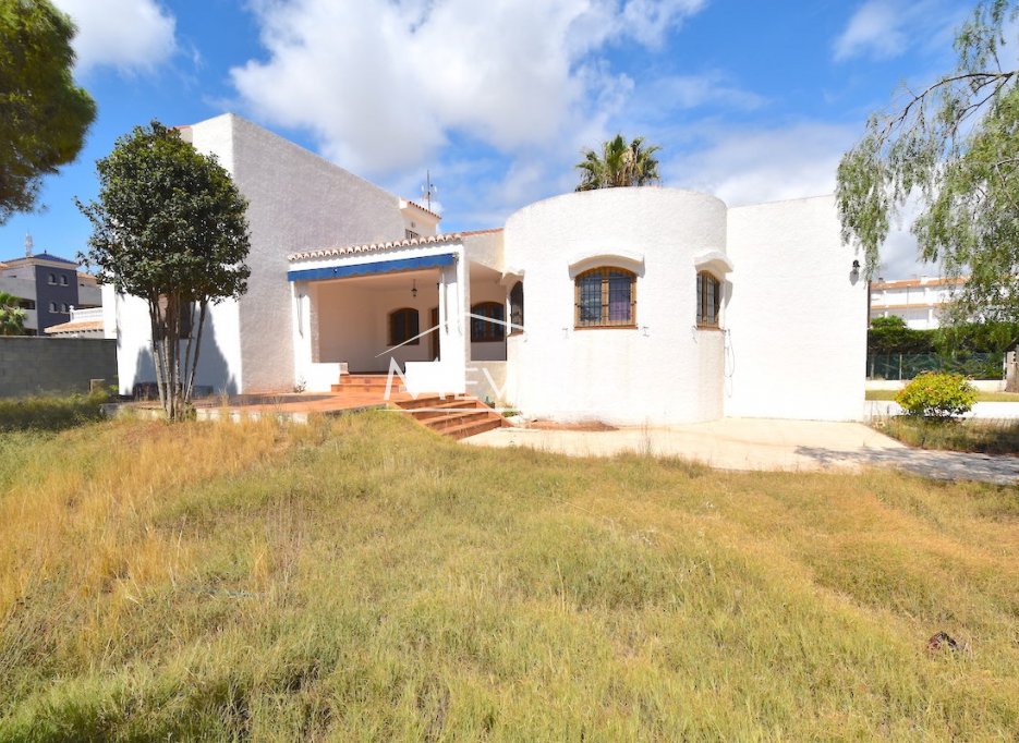 Wederverkoop - Villa - Orihuela Costa - La Zenia