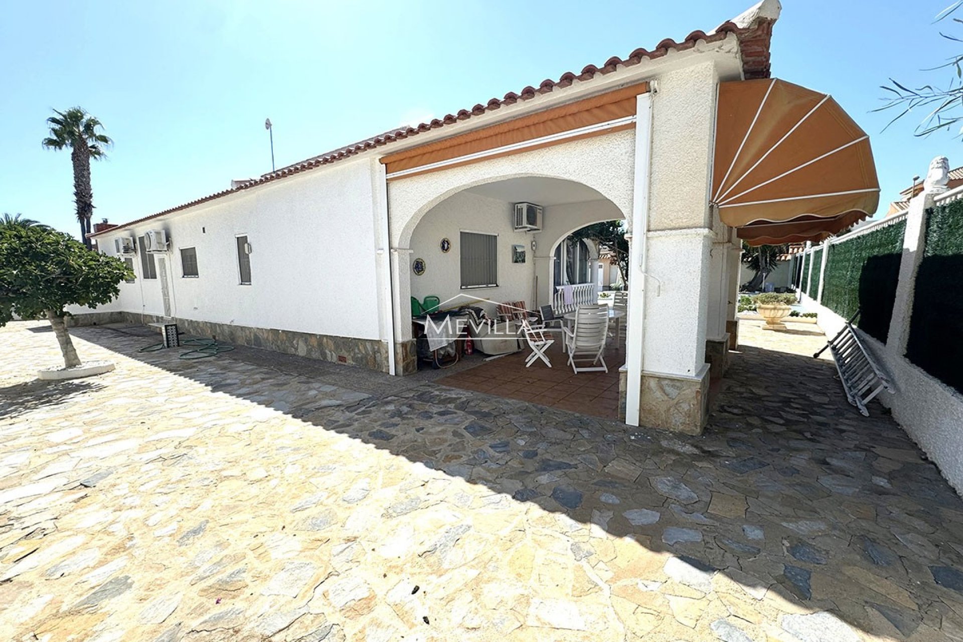 Wederverkoop - Villa - Orihuela Costa - La Zenia