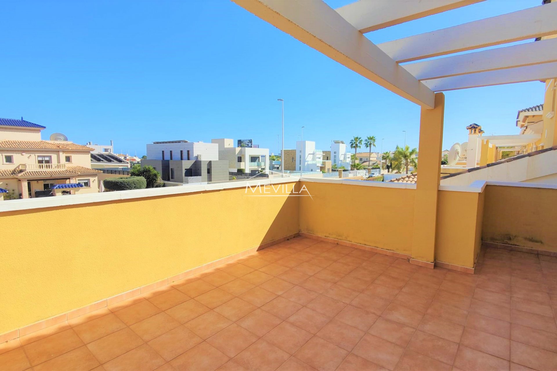 Wederverkoop - Villa - Orihuela Costa - La Zenia