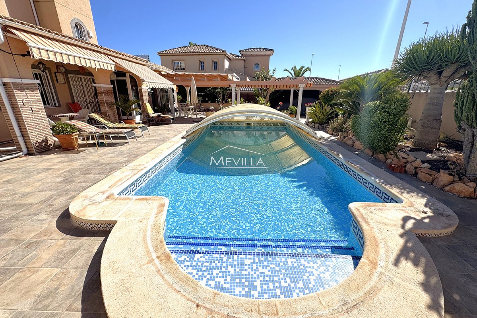 Wederverkoop - Villa - Orihuela Costa - La Zenia