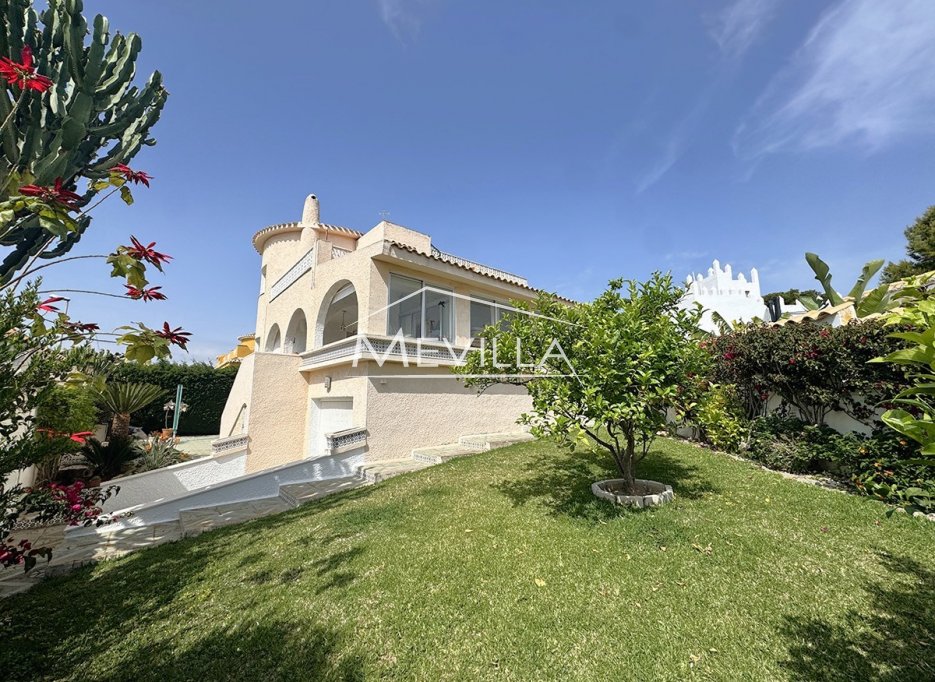 Wederverkoop - Villa - Orihuela Costa - La Zenia