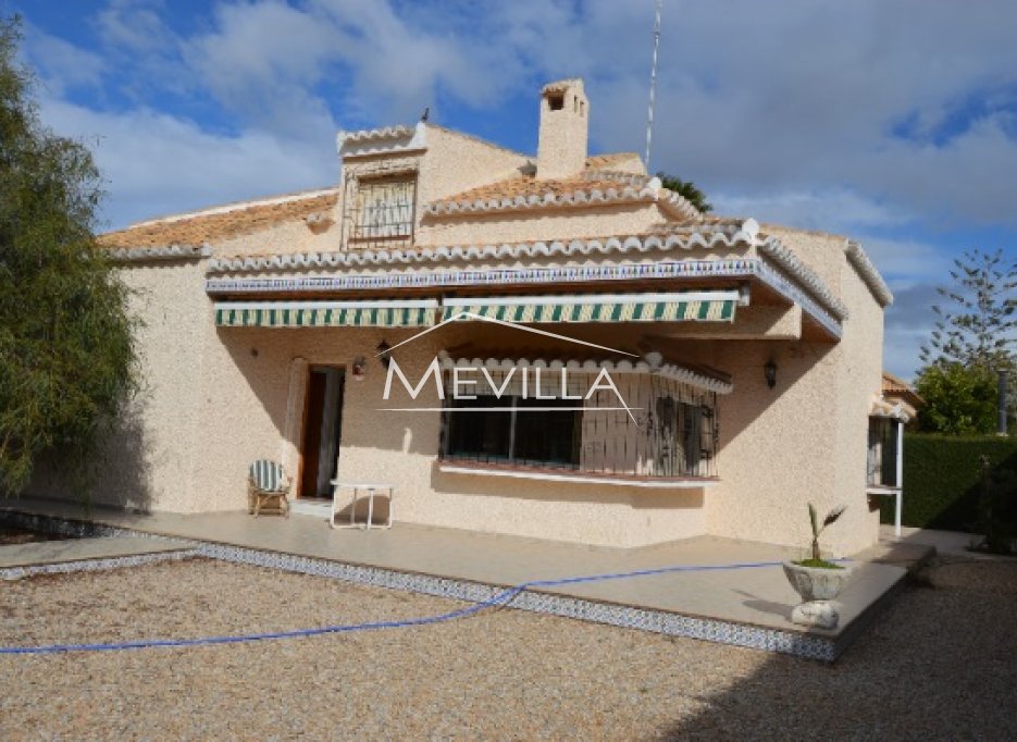 Wederverkoop - Villa - Orihuela Costa - La Zenia