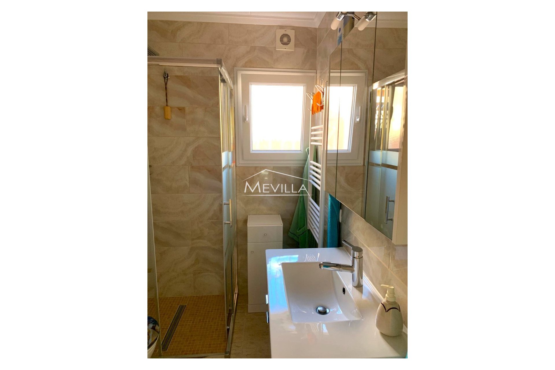 Wederverkoop - Villa - Orihuela Costa - Mil Palmeras