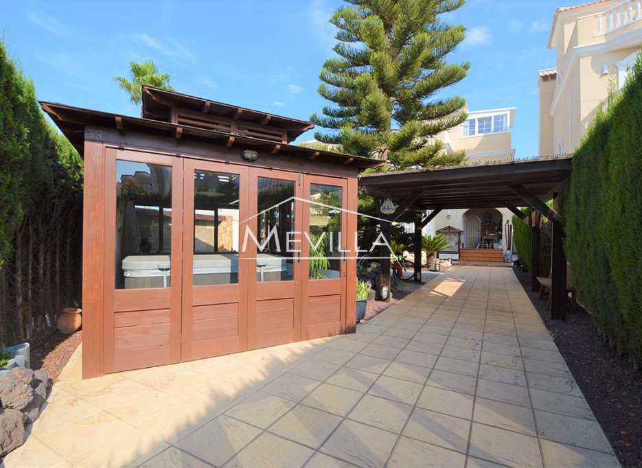 Wederverkoop - Villa - Orihuela Costa - Playa Flamenca