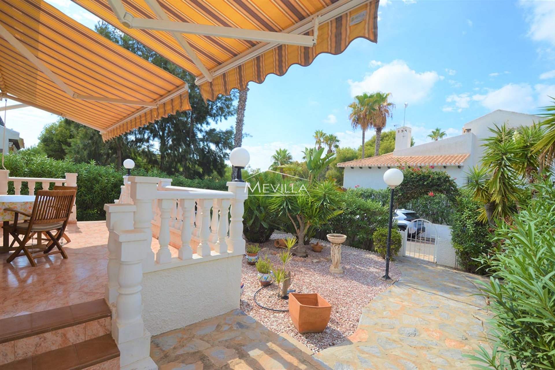 Wederverkoop - Villa - Orihuela Costa - Playa Flamenca