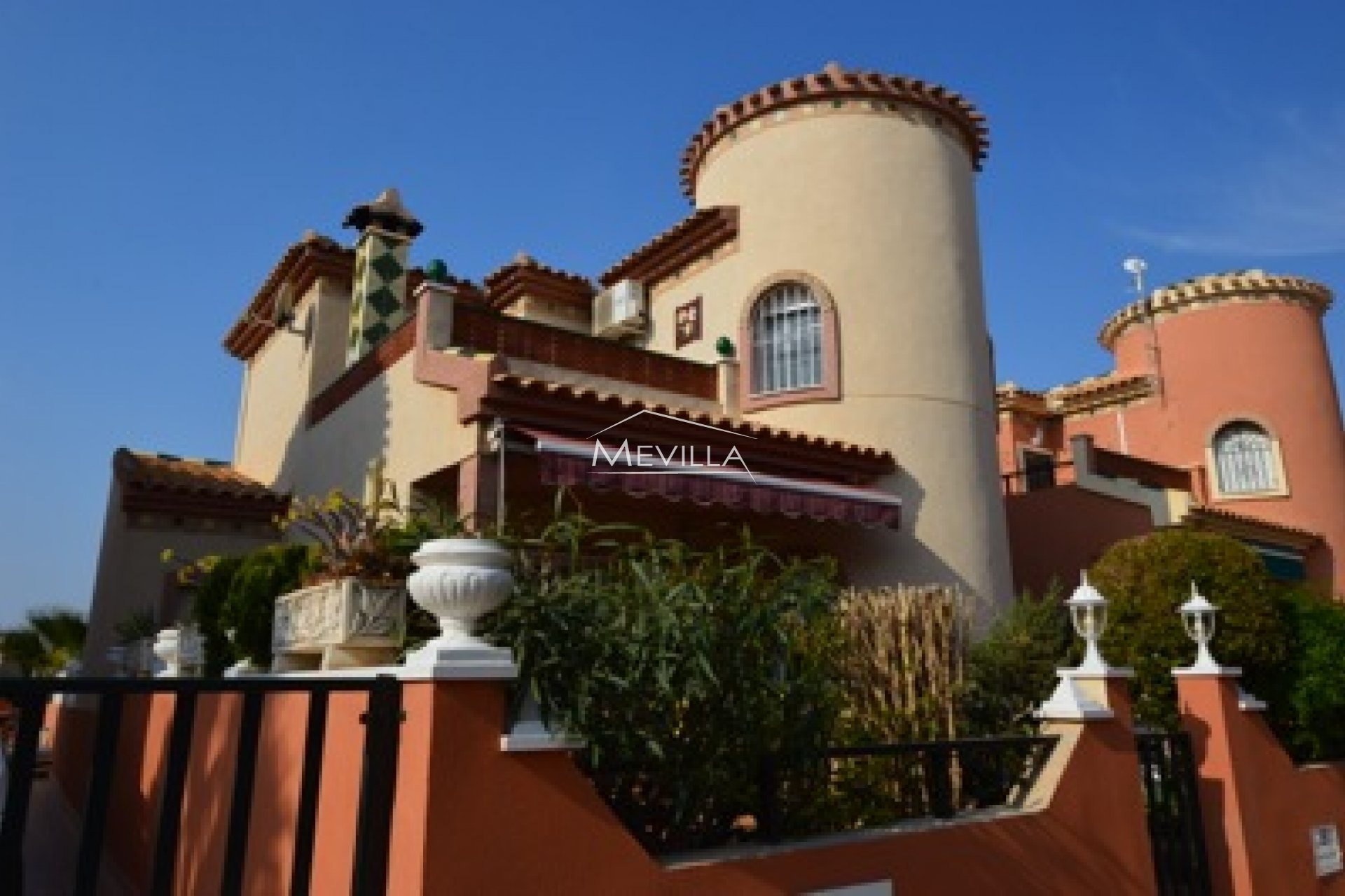 Wederverkoop - Villa - Orihuela Costa - Playa Flamenca