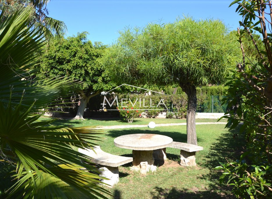 Wederverkoop - Villa - Orihuela Costa - Punta Prima