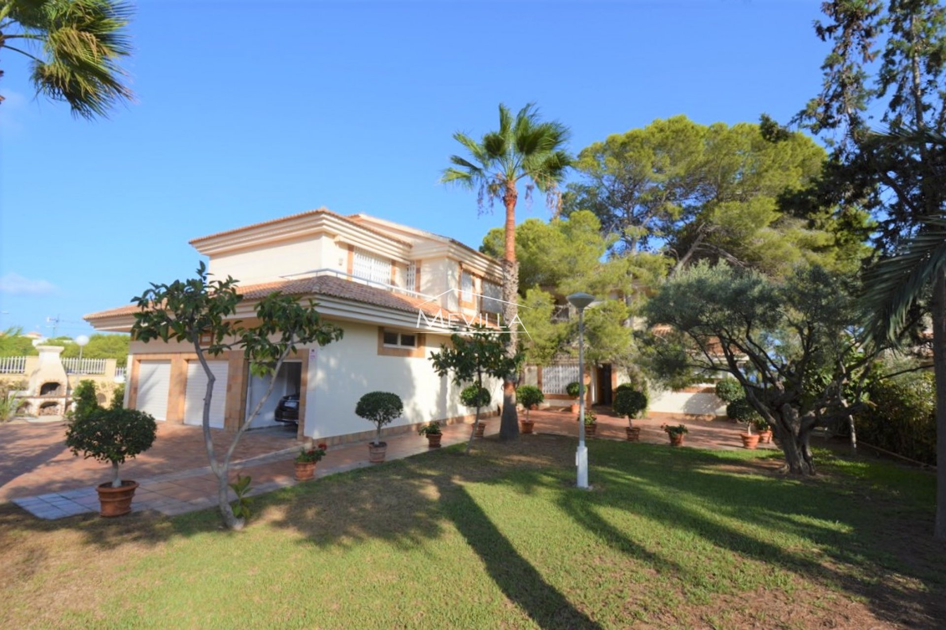 Wederverkoop - Villa - Orihuela Costa - Punta Prima