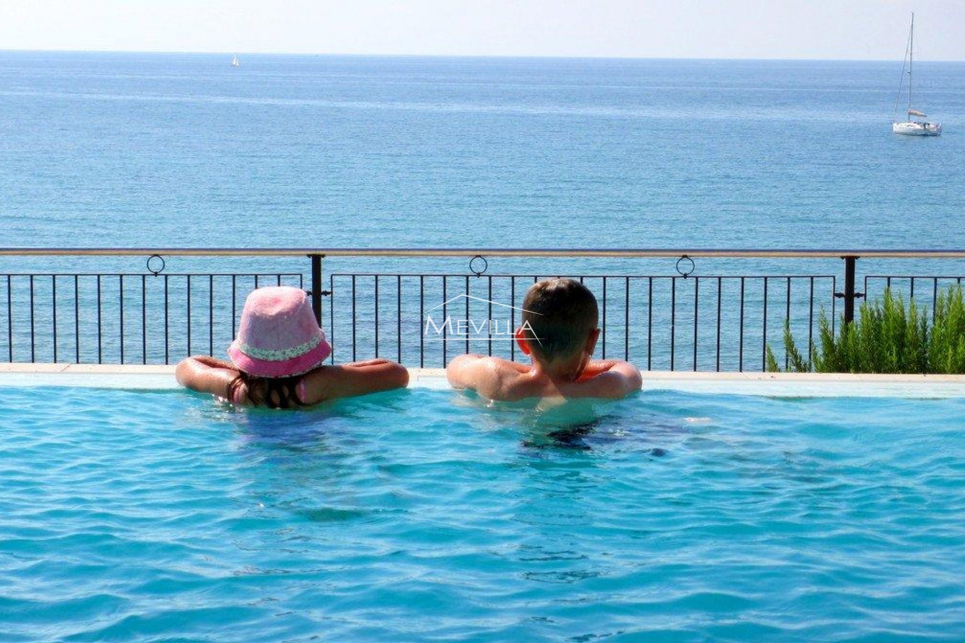 Wederverkoop - Villa - Orihuela Costa - Punta Prima