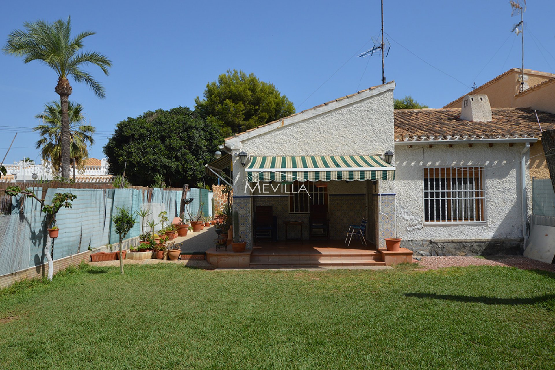 Wederverkoop - Villa - Orihuela Costa - Punta Prima