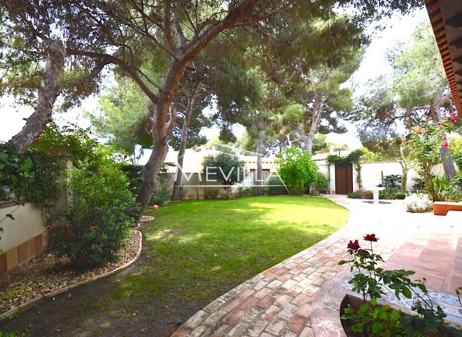 Wederverkoop - Villa - Orihuela Costa - Punta Prima