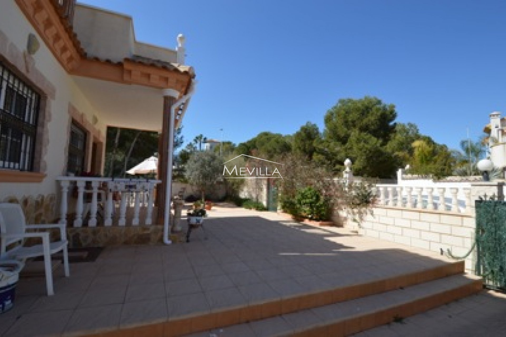 Wederverkoop - Villa - Orihuela Costa - Villamartin