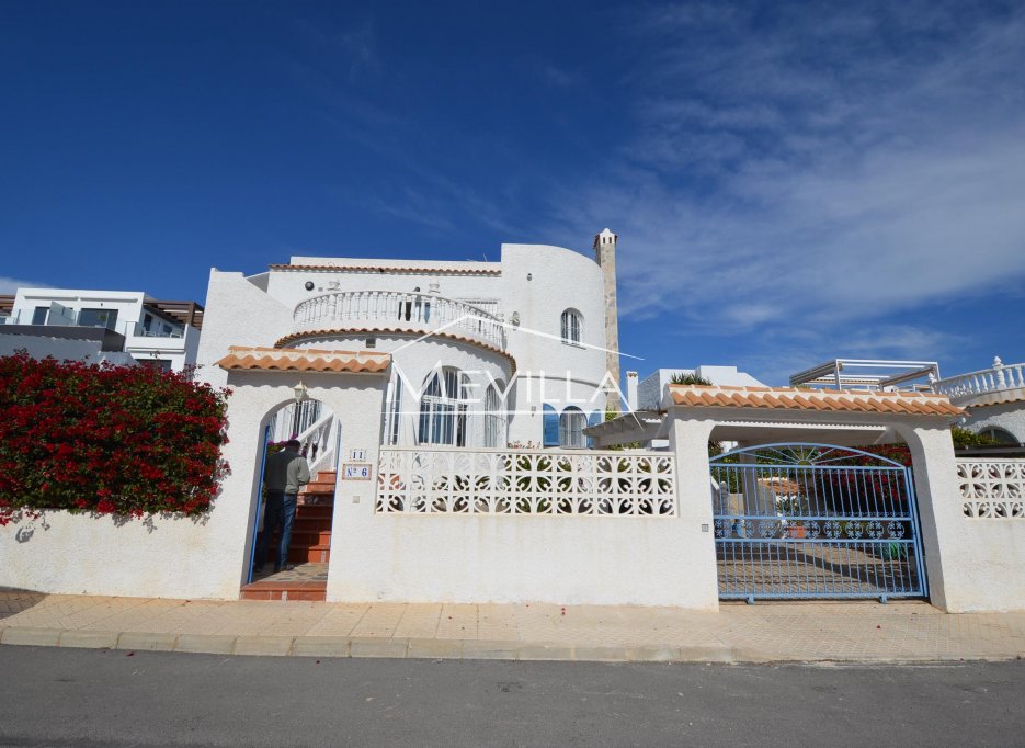 Wederverkoop - Villa - Orihuela Costa - Villamartin