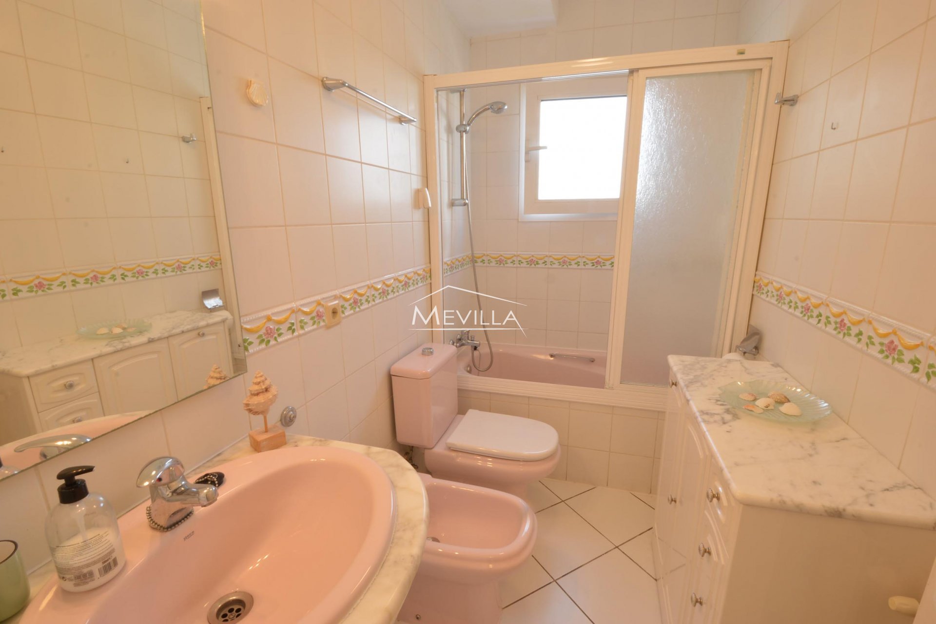 Wederverkoop - Villa - Orihuela Costa - Villamartin