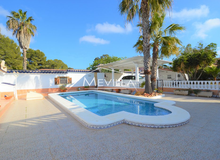 Wederverkoop - Villa - Orihuela Costa - Villamartin