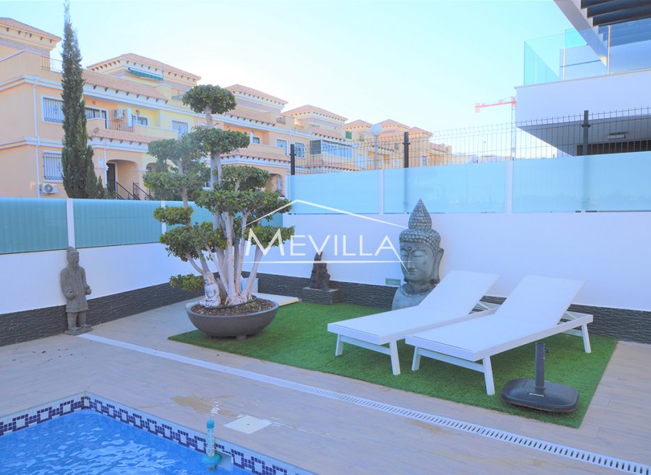 Wederverkoop - Villa - Orihuela Costa - Villamartin