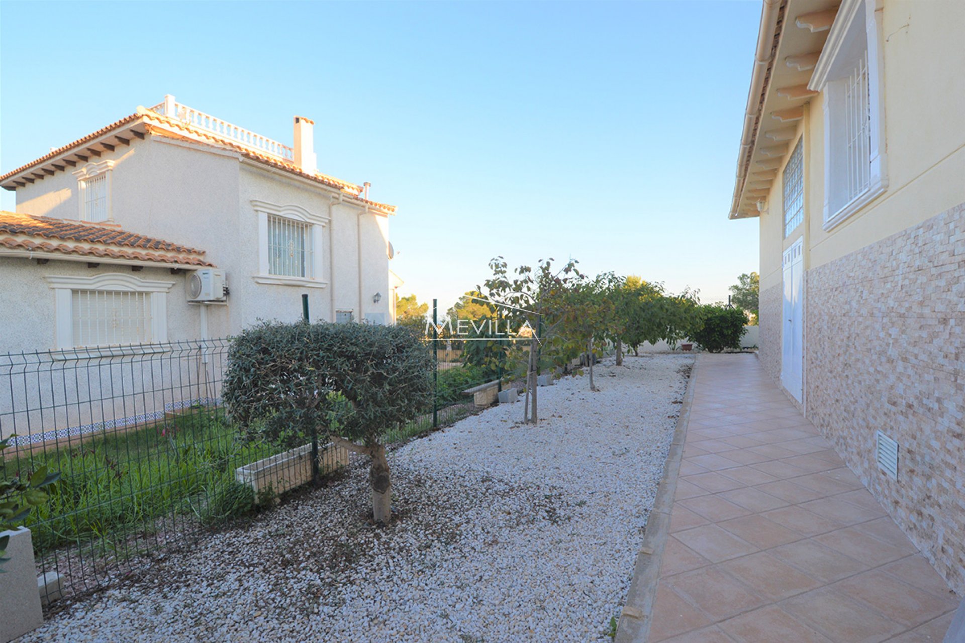 Wederverkoop - Villa - Orihuela Costa - Villamartin