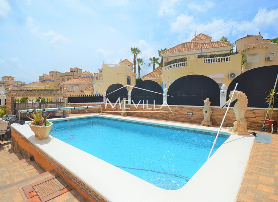 Wederverkoop - Villa - Orihuela Costa - Villamartin