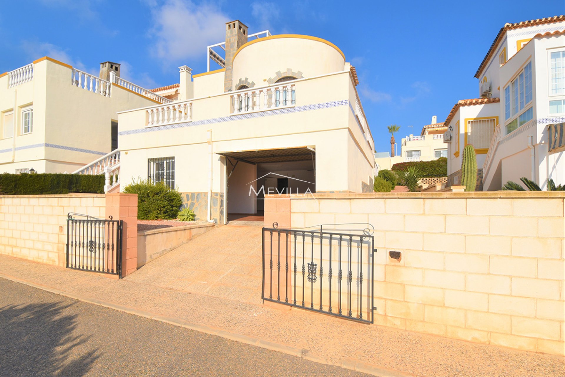 Wederverkoop - Villa - Orihuela Costa - Villamartin