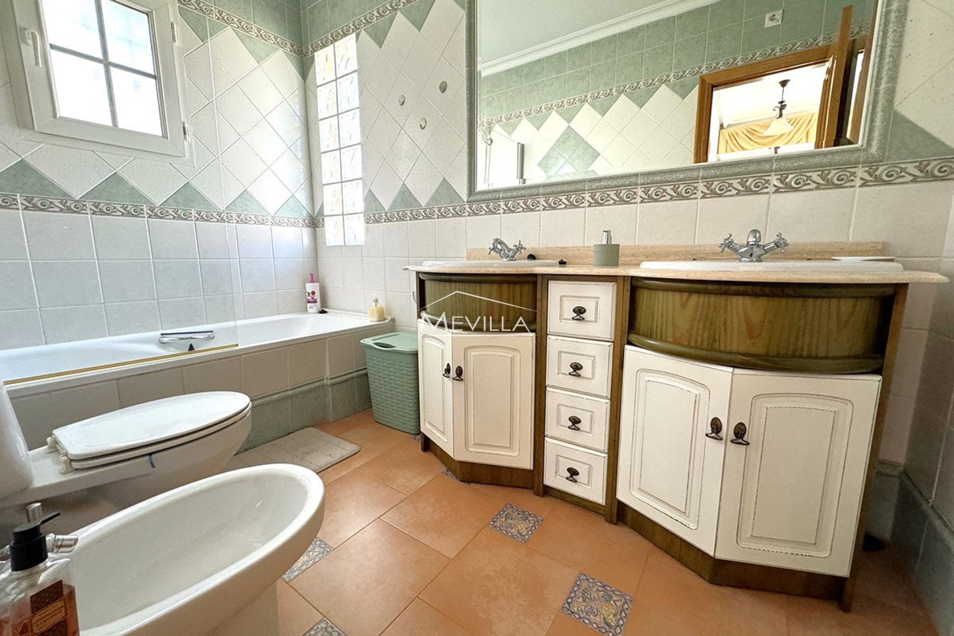 Wederverkoop - Villa - Orihuela Costa - Villamartin