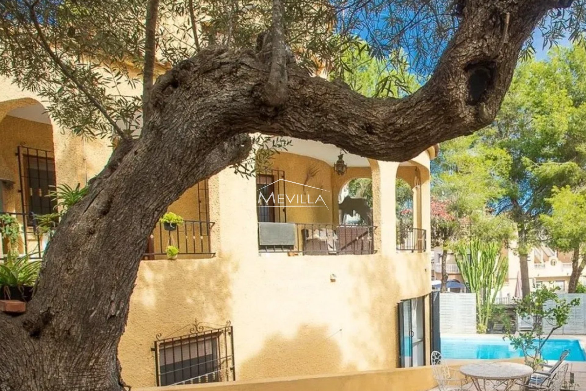 Wederverkoop - Villa - Orihuela Costa - Villamartin