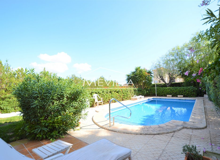 Wederverkoop - Villa - Torrevieja - Los Balcones