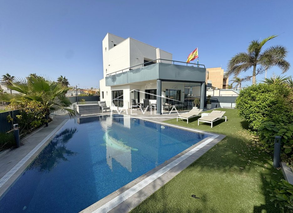 Wederverkoop - Villa - Torrevieja