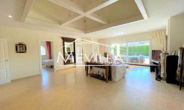 Resales - Villa - Orihuela Costa - Playa Flamenca