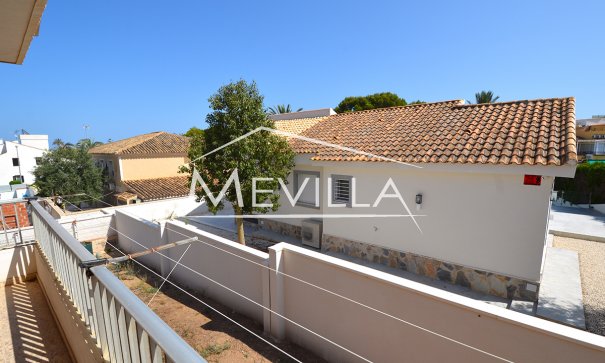 Resales - Villa - Orihuela Costa - La Zenia