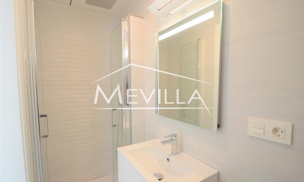 Resales - Villa - Orihuela Costa - La Zenia