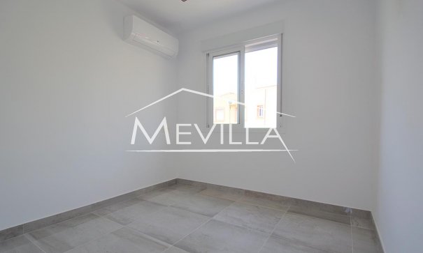 Resales - Villa - Orihuela Costa - La Zenia