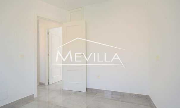 Resales - Villa - Orihuela Costa - La Zenia