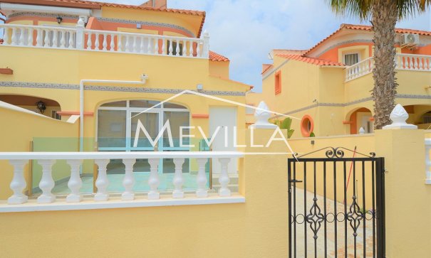 Resales - Villa - Orihuela Costa - La Zenia