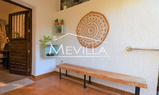 Reventas - Chalet / Villa - Orihuela Costa - La Zenia
