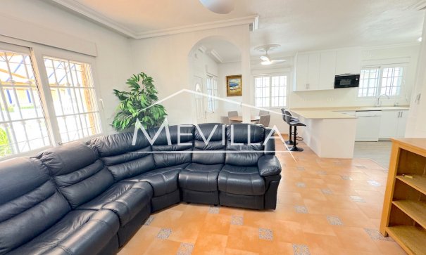 Resales - Villa - Orihuela Costa - Villamartin