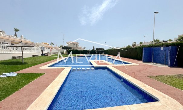 Resales - Villa - Orihuela Costa - Villamartin