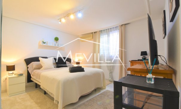 Resales - Villa - Orihuela Costa - Playa Flamenca