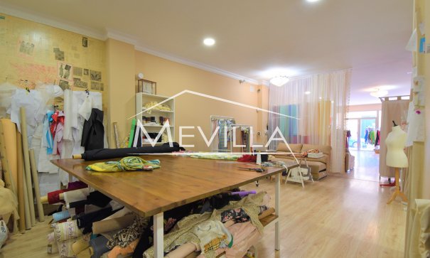 Resales - commercial - Torrevieja