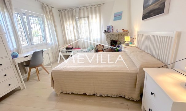 Resales - Villa - Orihuela Costa - La Zenia