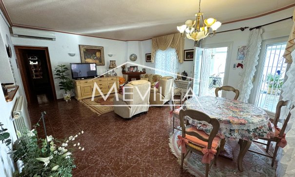 Reventas - Chalet / Villa - Orihuela Costa - La Zenia