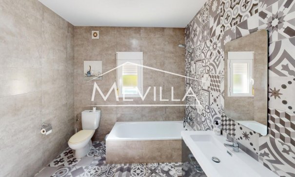 Resales - Villa - Torrevieja - Los Balcones