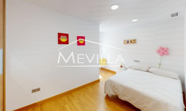 Reventas - Chalet / Villa - Torrevieja - Los Balcones