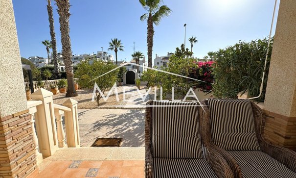 Reventas - Chalet / Villa - Orihuela Costa - Villamartin