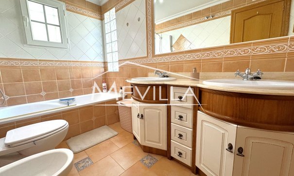 Resales - Villa - Orihuela Costa - Villamartin