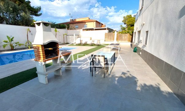 Resales - Villa - Torrevieja - Los Balcones