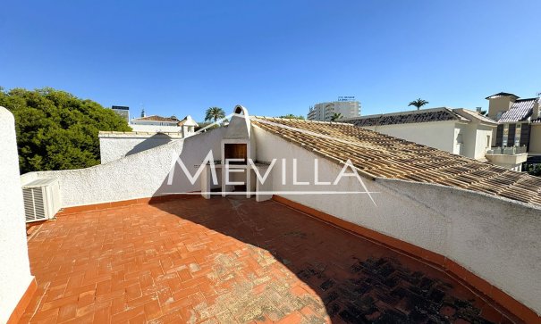 Reventas - Chalet / Villa - Orihuela Costa - La Zenia