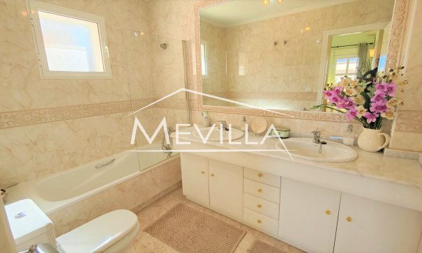 Salg (Resales) - Villa - Orihuela Costa - La Zenia