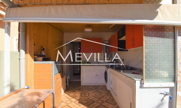 Reventas - Chalet / Villa - Torrevieja - Los Altos