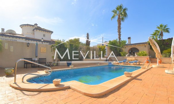 Salg (Resales) - Villa - Orihuela Costa - Villamartin