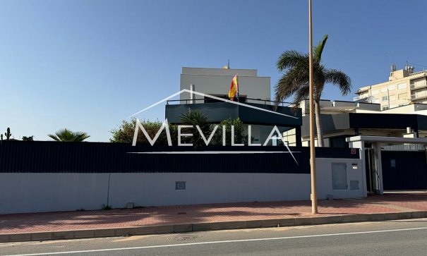 Resales - Villa - Torrevieja